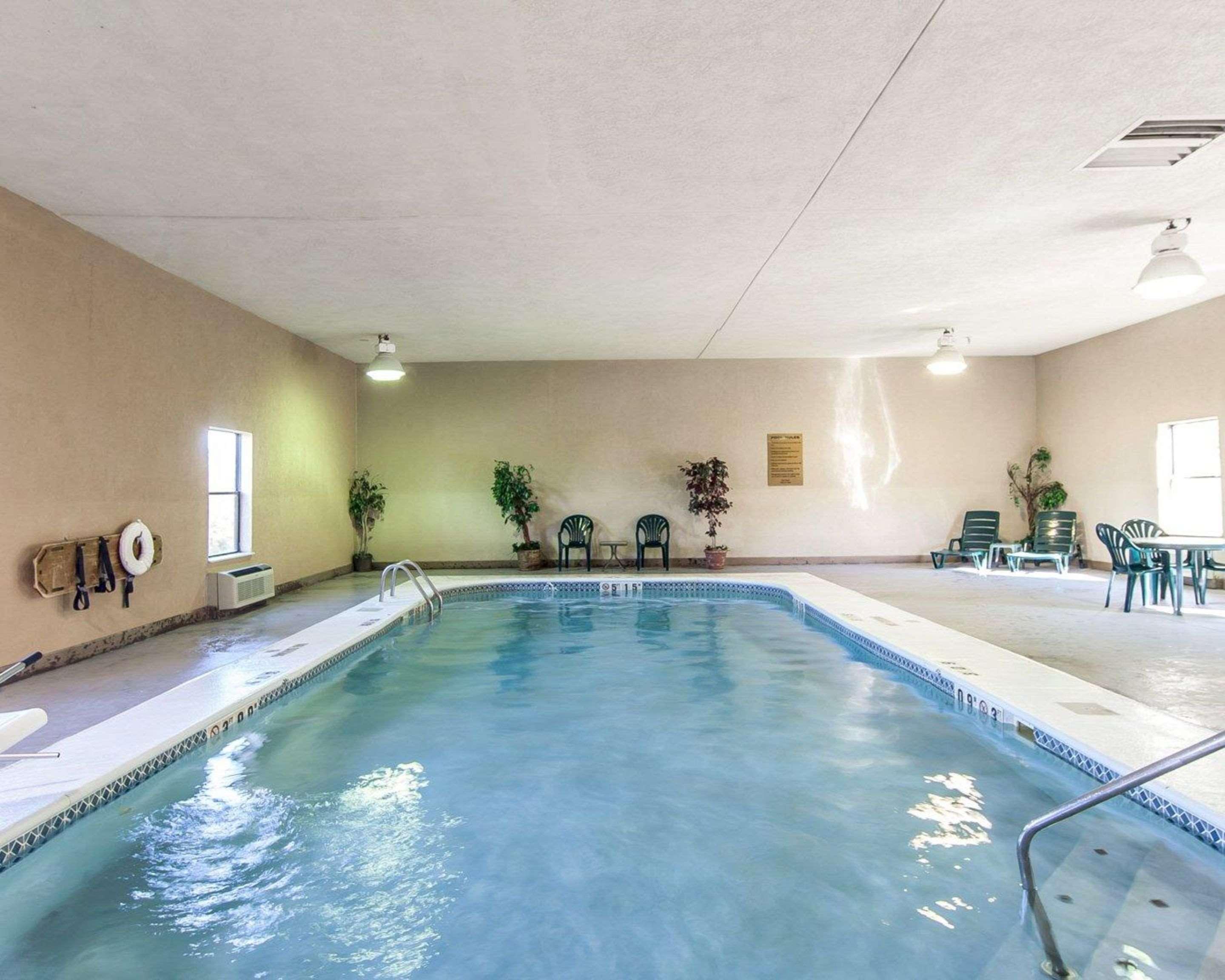 Quality Inn & Suites Rosemount Екстериор снимка