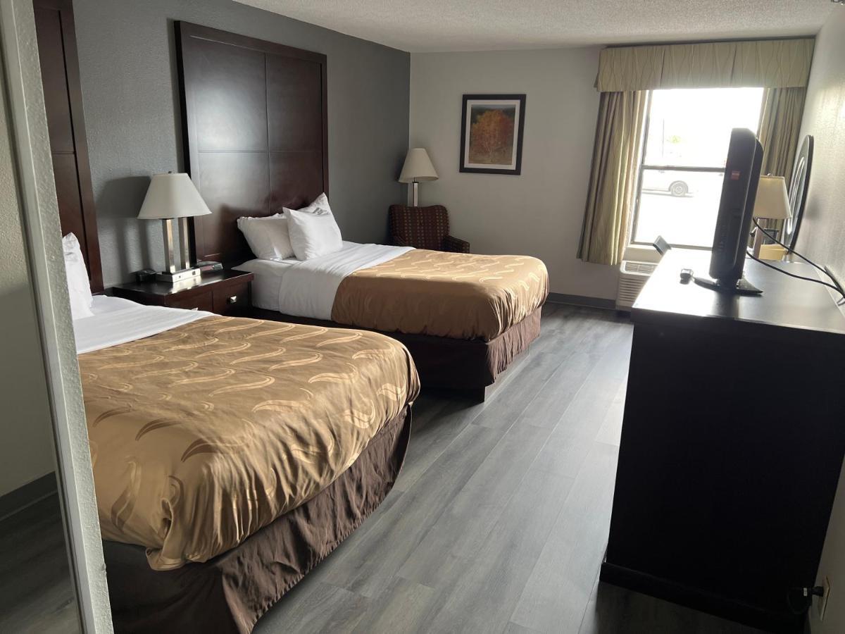 Quality Inn & Suites Rosemount Екстериор снимка
