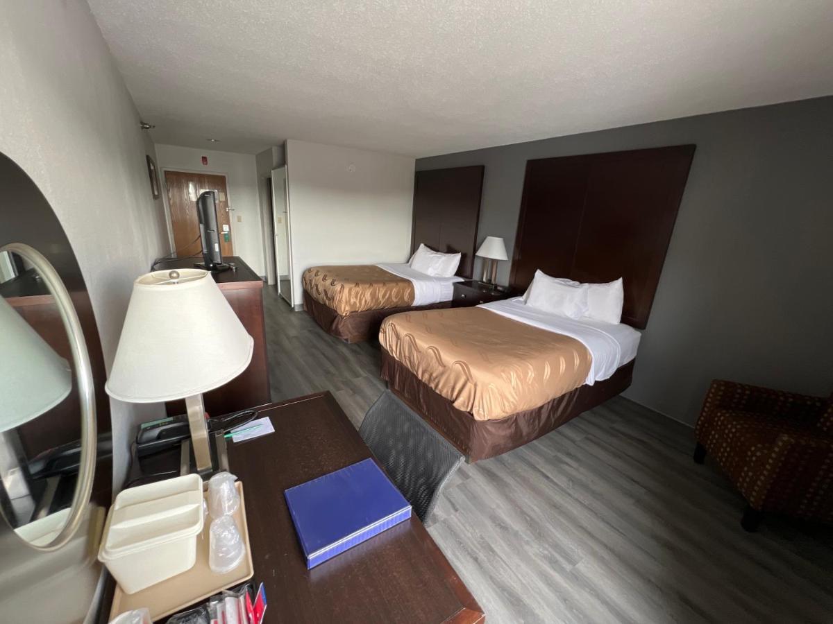 Quality Inn & Suites Rosemount Екстериор снимка