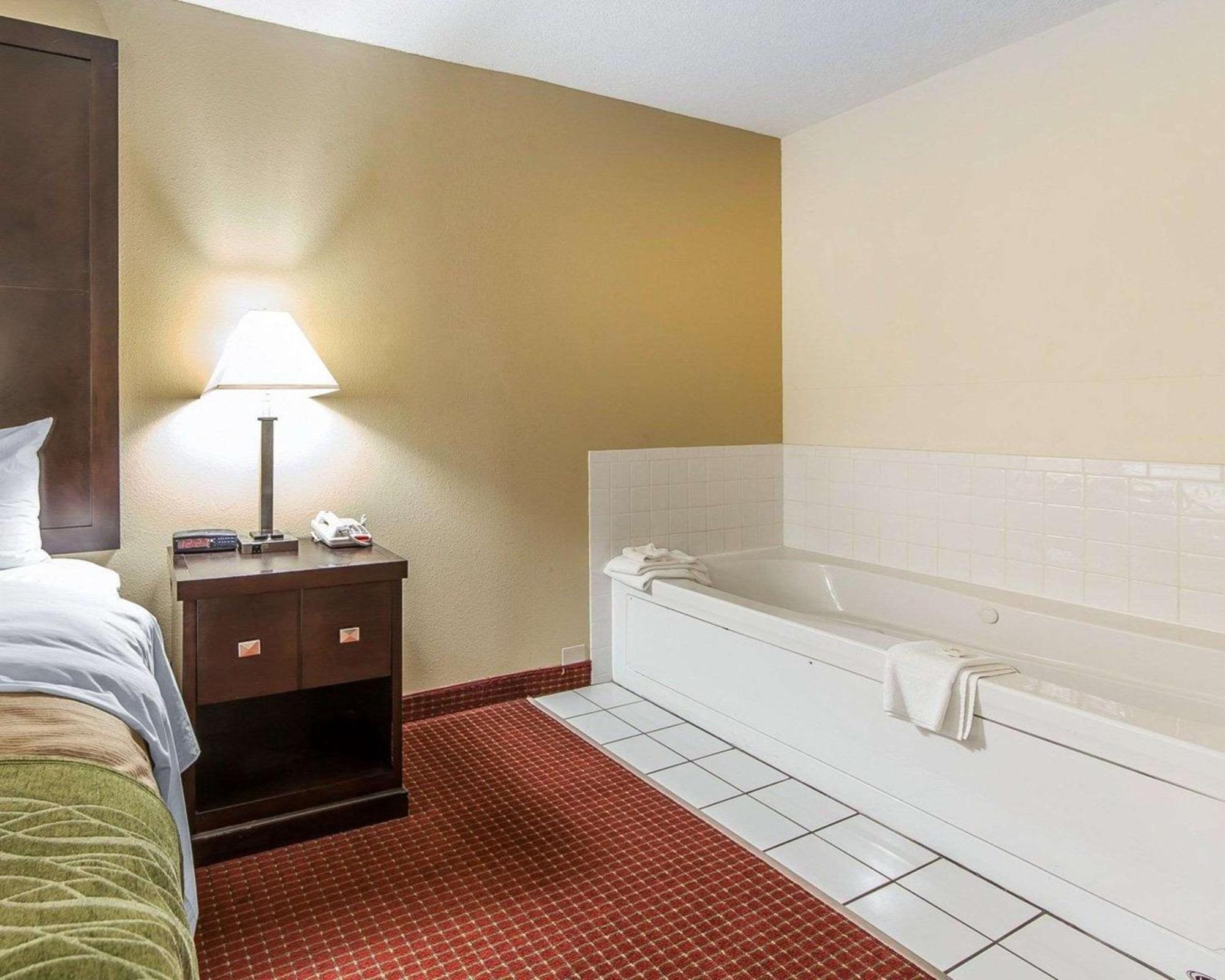 Quality Inn & Suites Rosemount Екстериор снимка