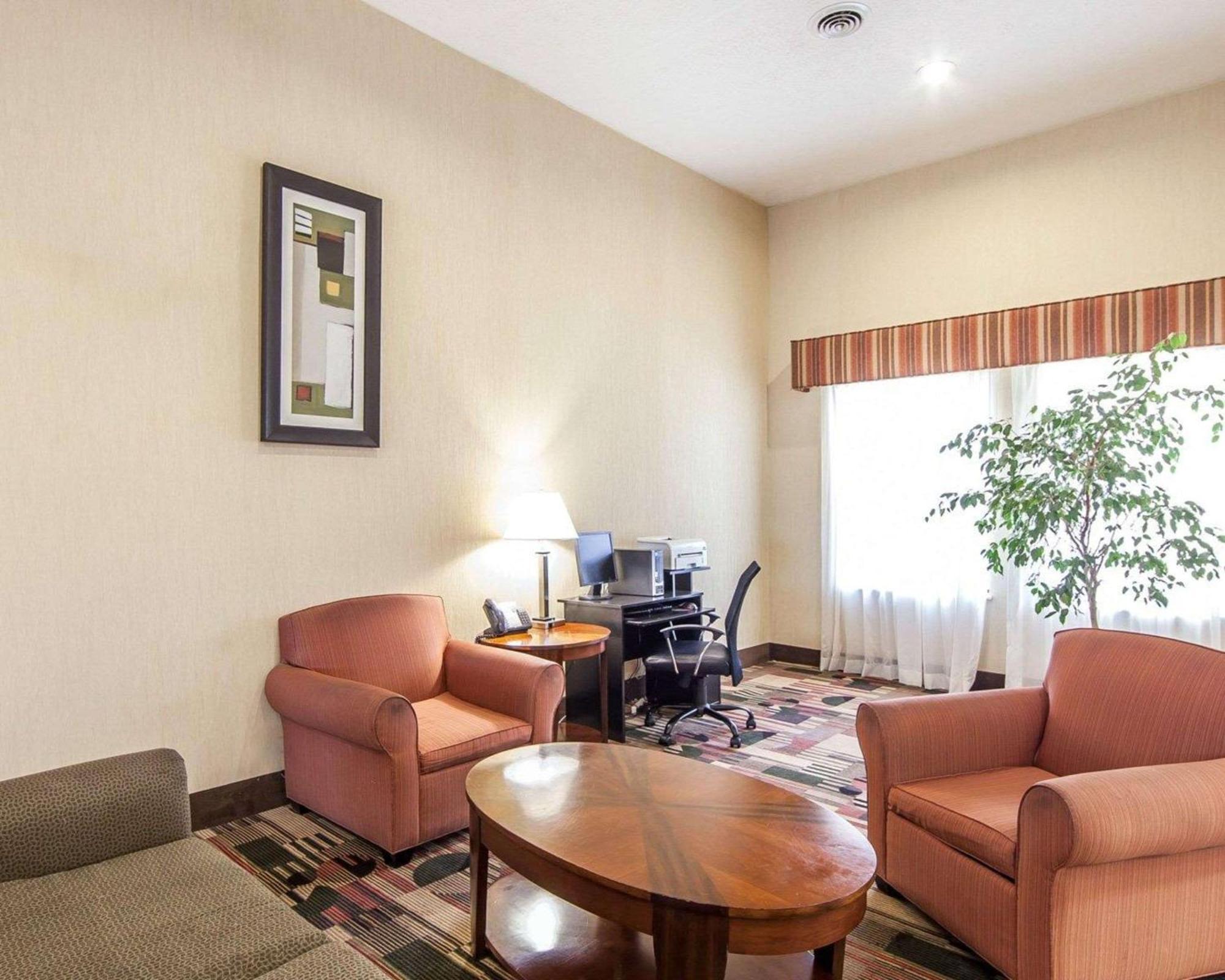 Quality Inn & Suites Rosemount Екстериор снимка