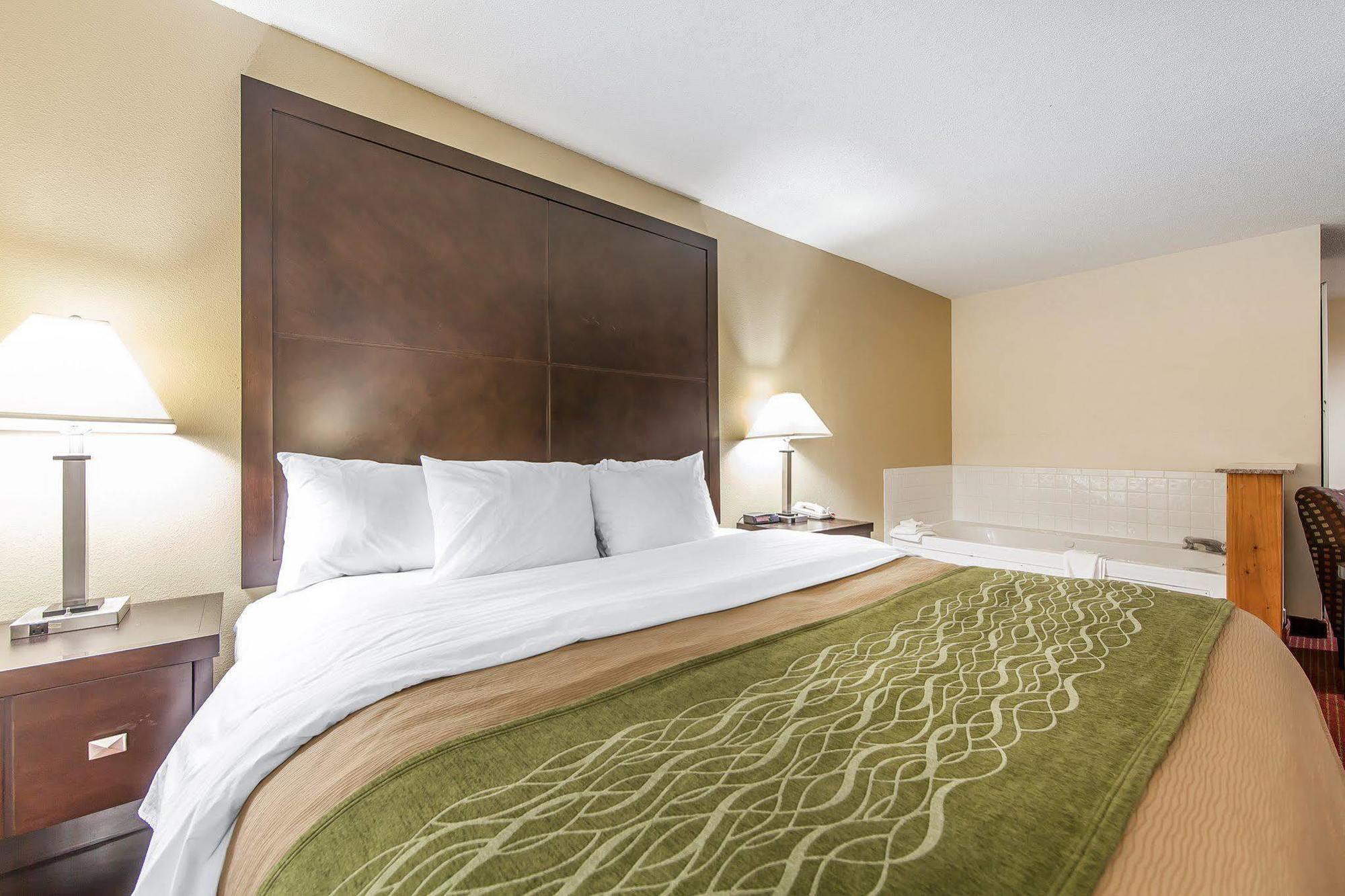 Quality Inn & Suites Rosemount Екстериор снимка